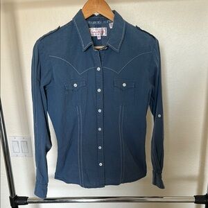 Women’s Blue Long Sleeve Rodeo Button-Up Shirt size S/M